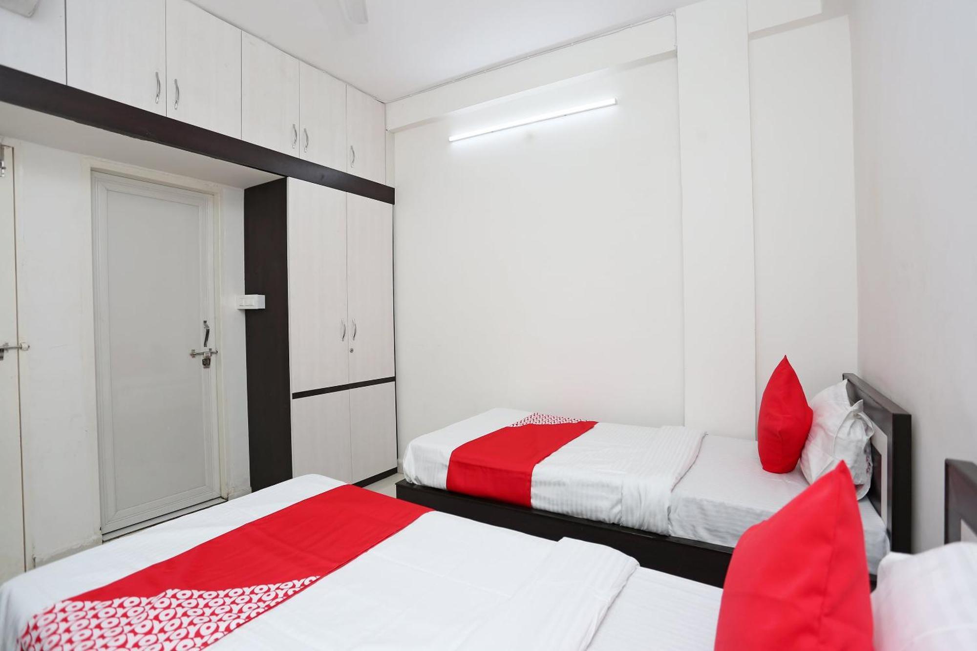 Hotel O 30359 Hotel The Vinayak Bhopal Bagian luar foto