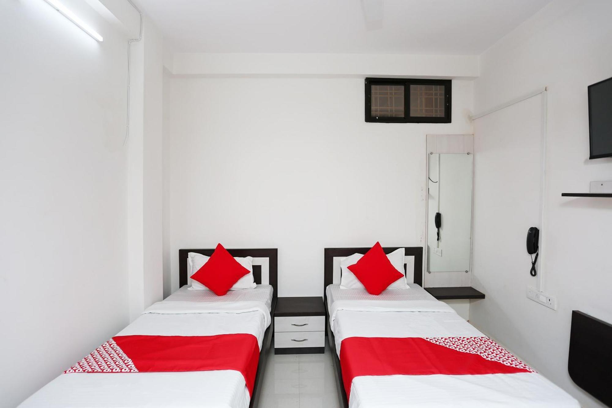 Hotel O 30359 Hotel The Vinayak Bhopal Bagian luar foto